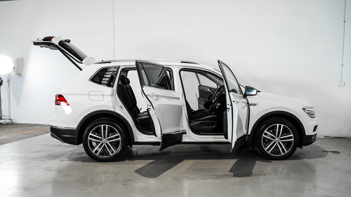 Volkswagen Tiguan image 4