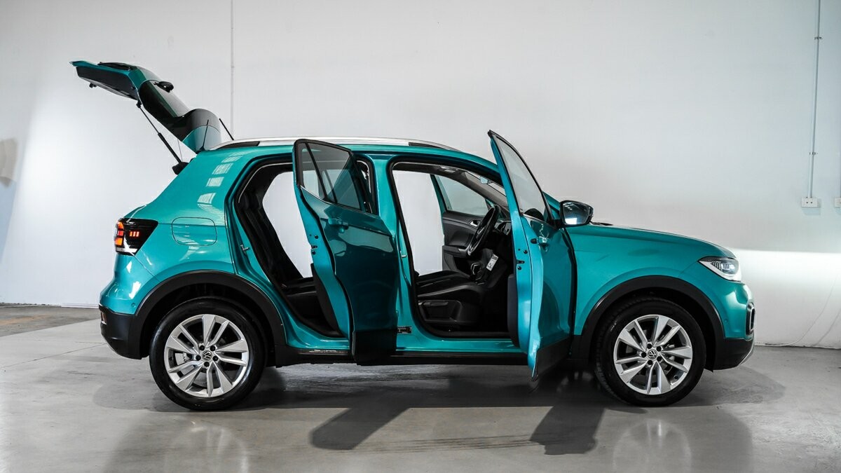 Volkswagen T-cross image 4