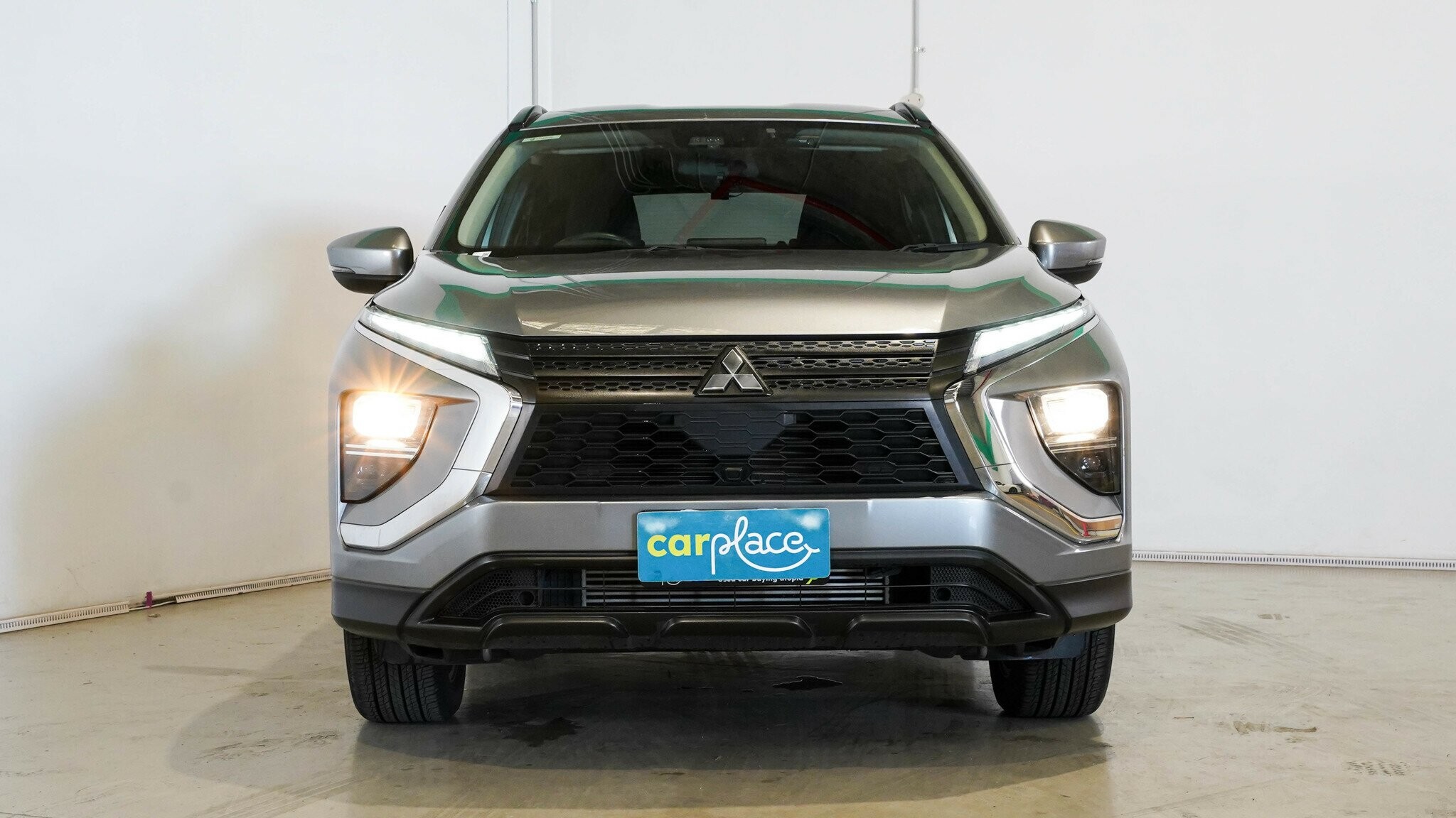 Mitsubishi Eclipse Cross image 2