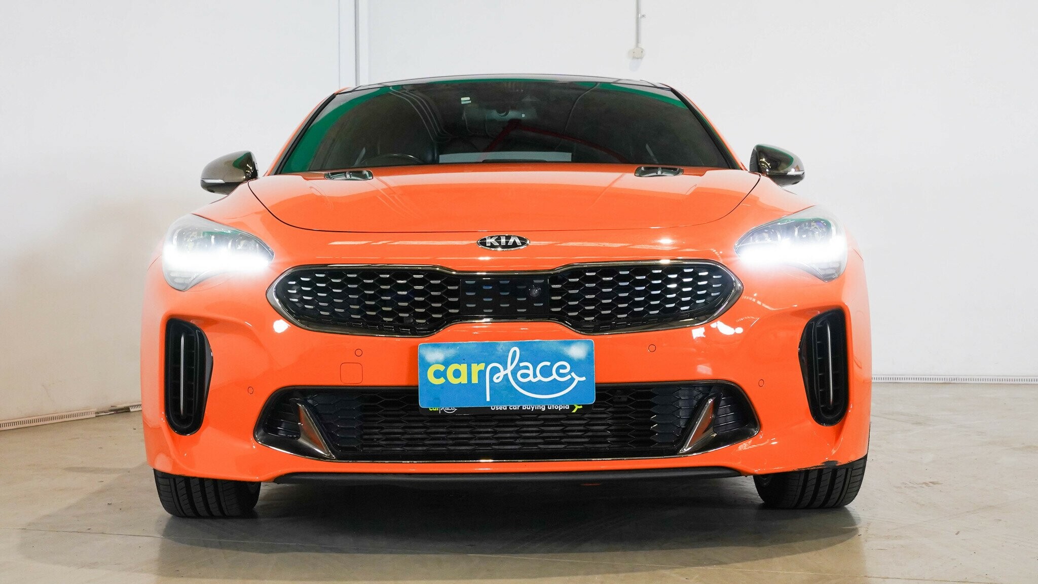 Kia Stinger image 2