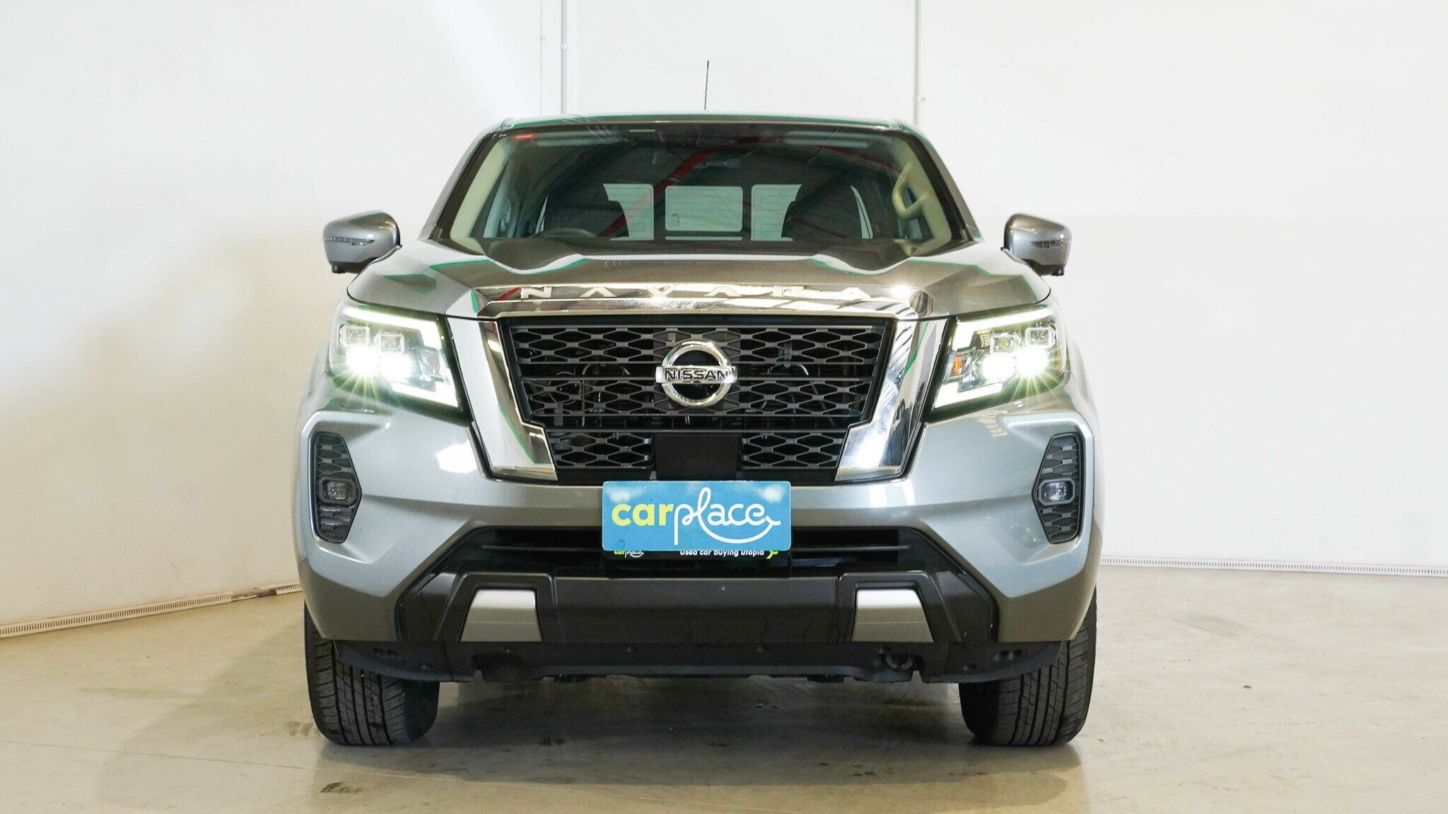 Nissan Navara image 2