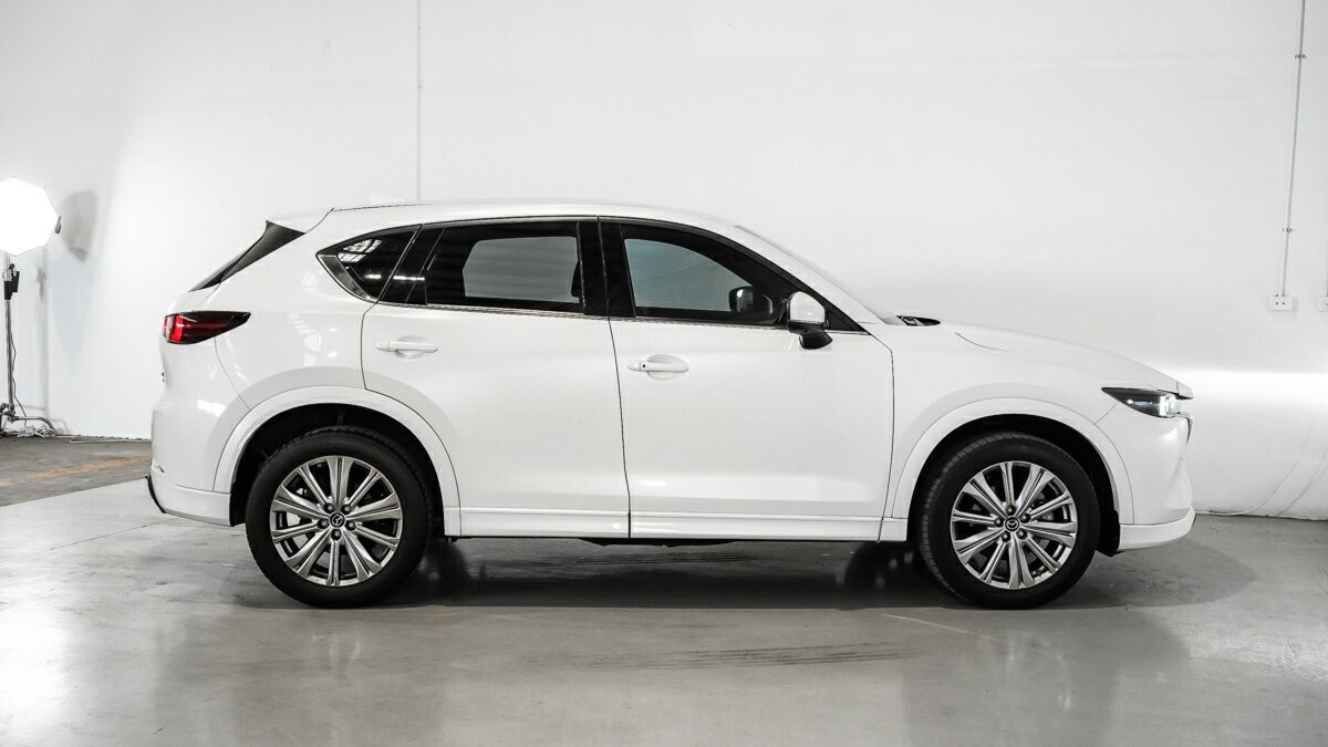 Mazda Cx-5 image 3
