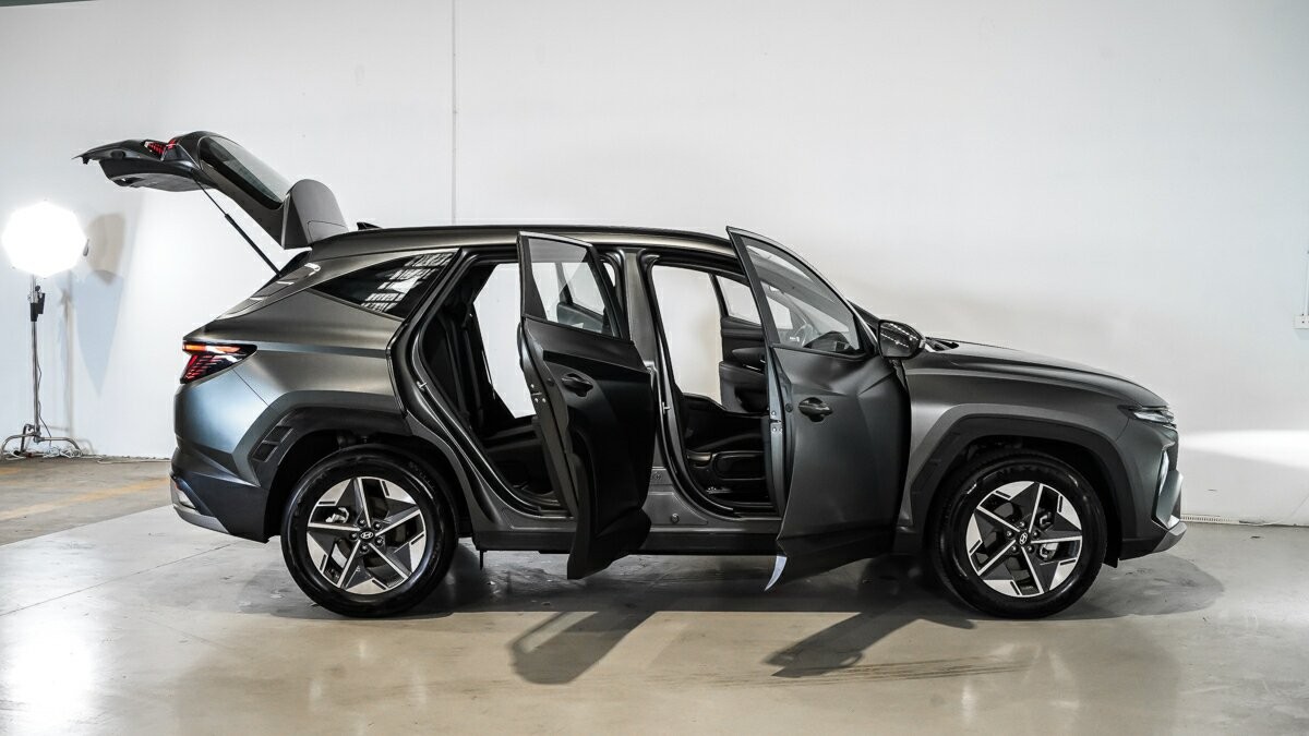 Hyundai Tucson image 4