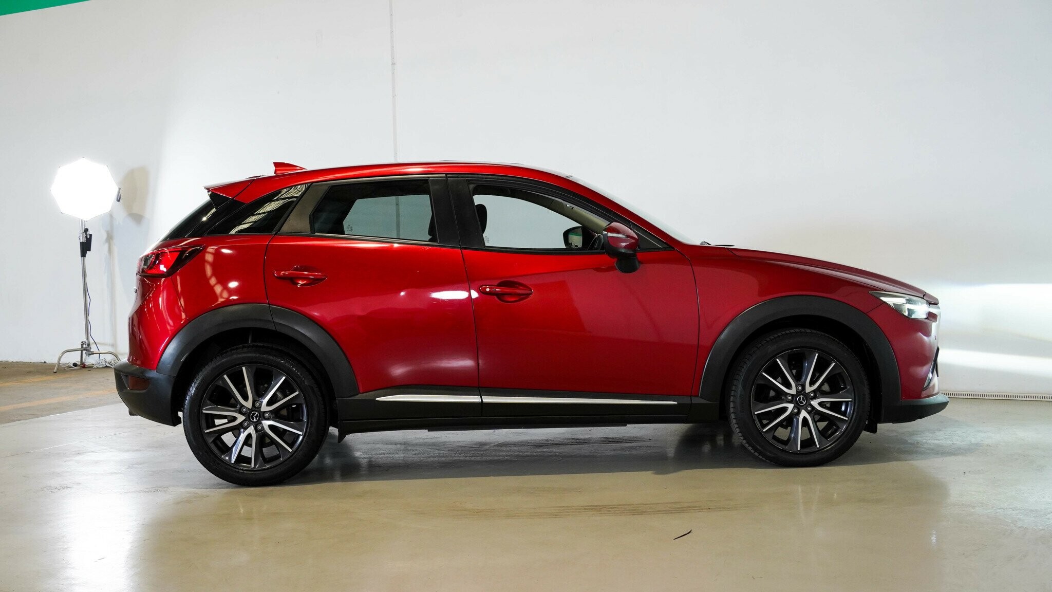 Mazda Cx-3 image 3