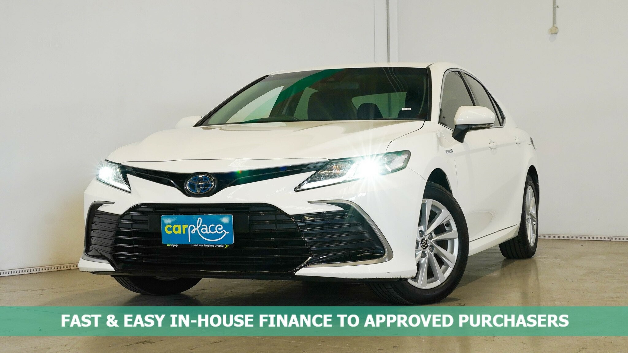 Toyota Camry image 1