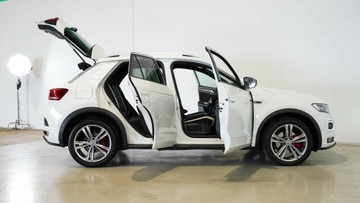 https://vehicle-cdn.autoleague.cloud/34110_1208753_4.jpg