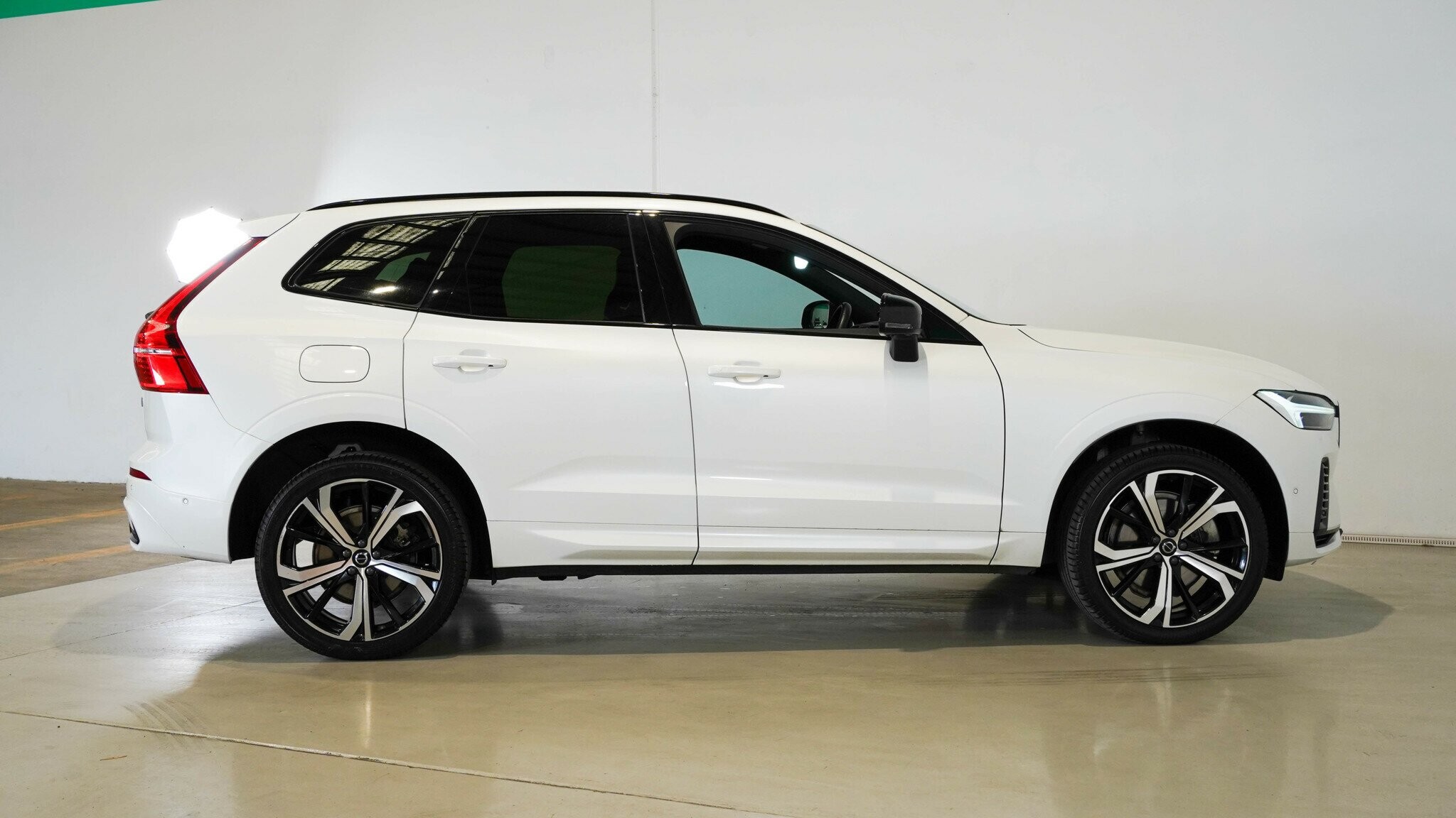 Volvo Xc60 image 3