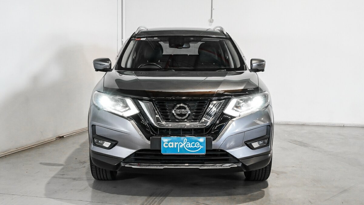 Nissan X-trail image 2