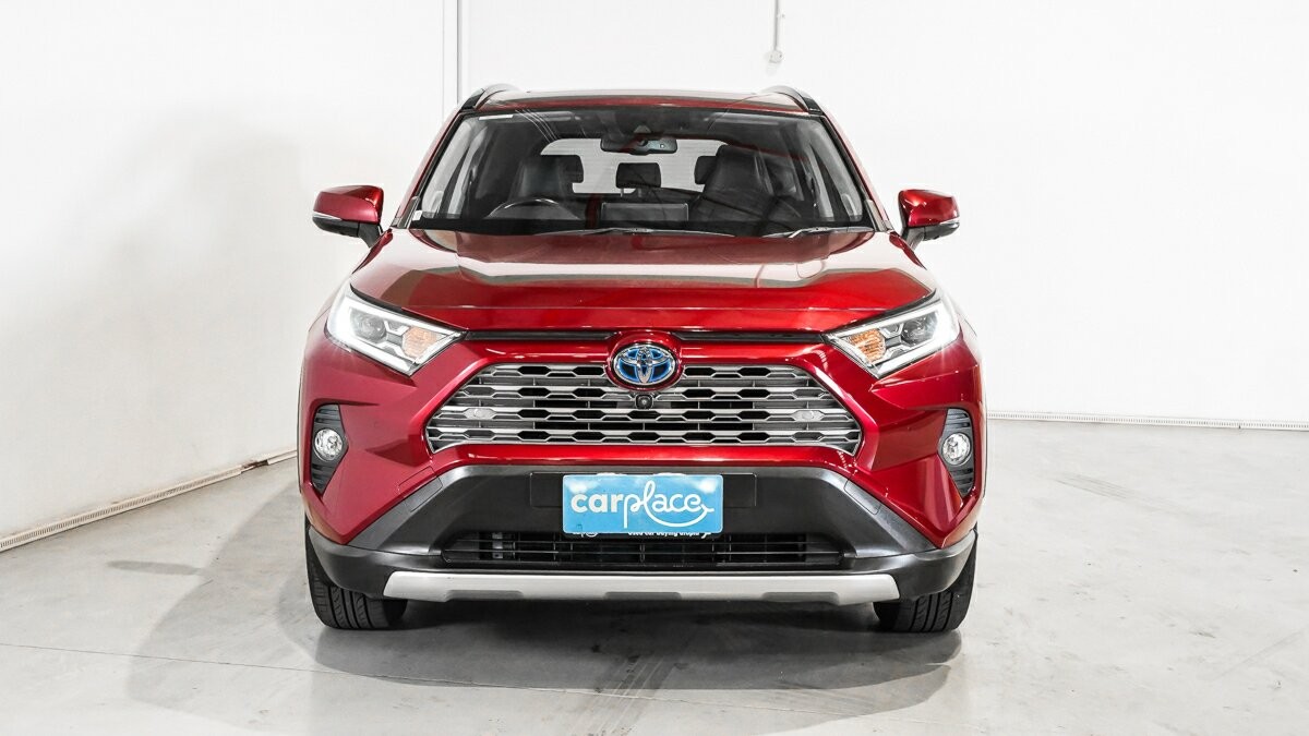 Toyota Rav4 image 2
