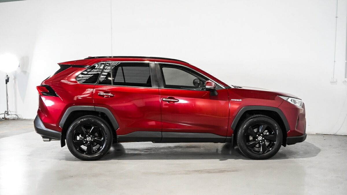 Toyota Rav4 image 3