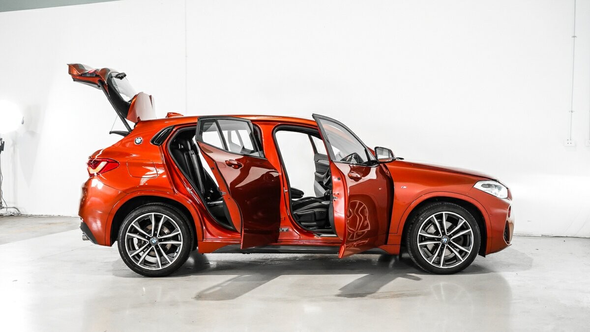 BMW X2 image 4
