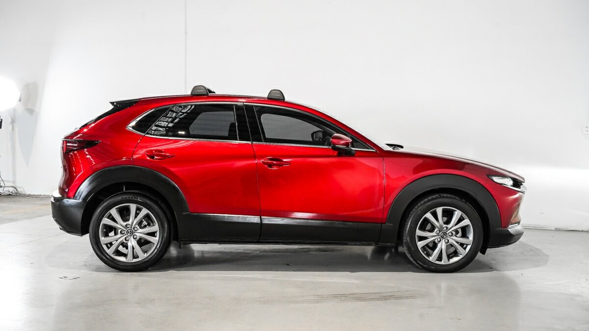 Mazda Cx-30 image 3