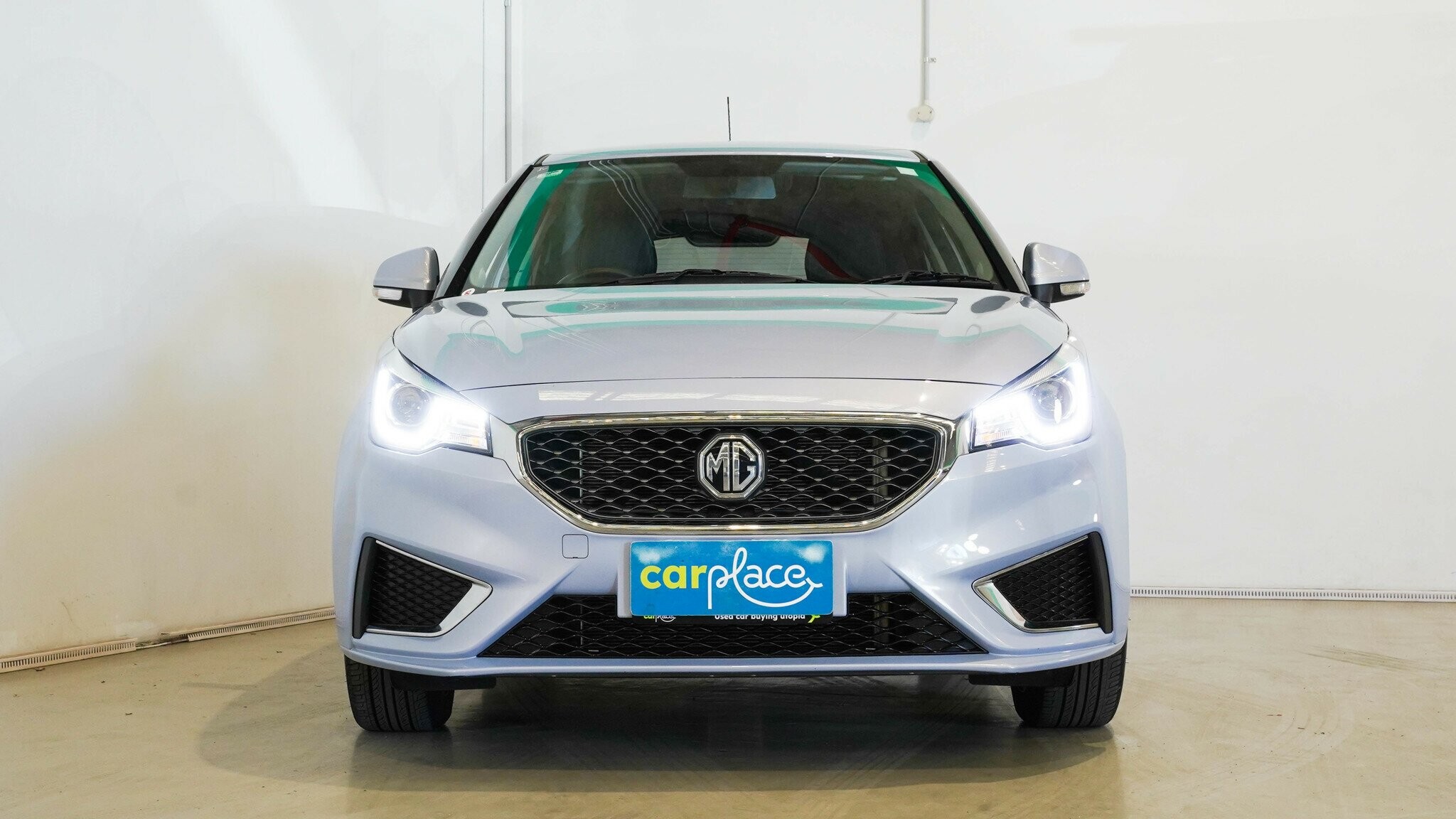 MG Mg3 image 2