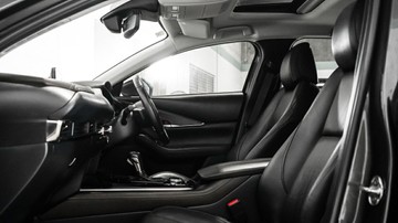 https://vehicle-cdn.autoleague.cloud/34110_1208785_18.jpg