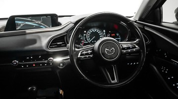 https://vehicle-cdn.autoleague.cloud/34110_1208785_26.jpg