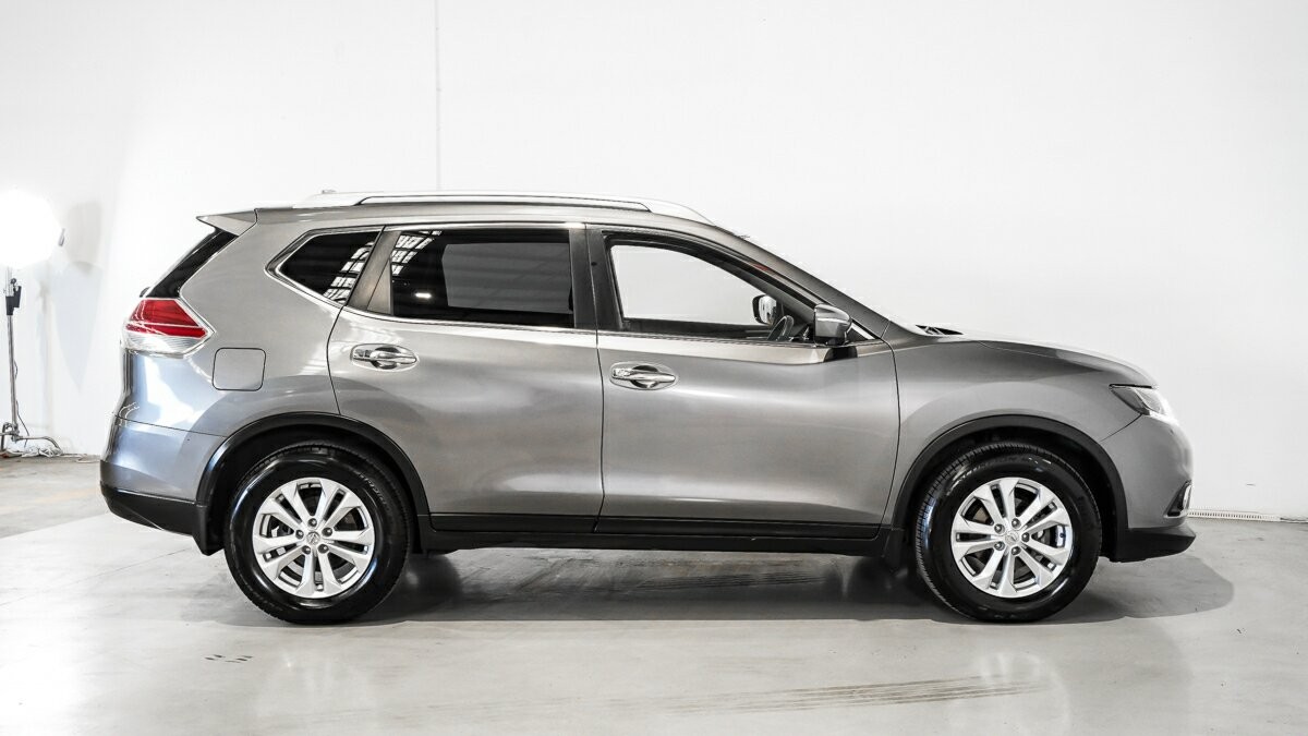 Nissan X-trail image 3