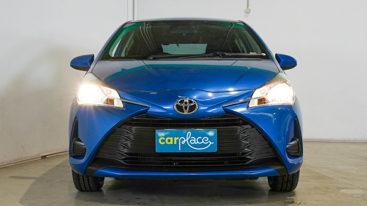 Toyota Yaris image 2