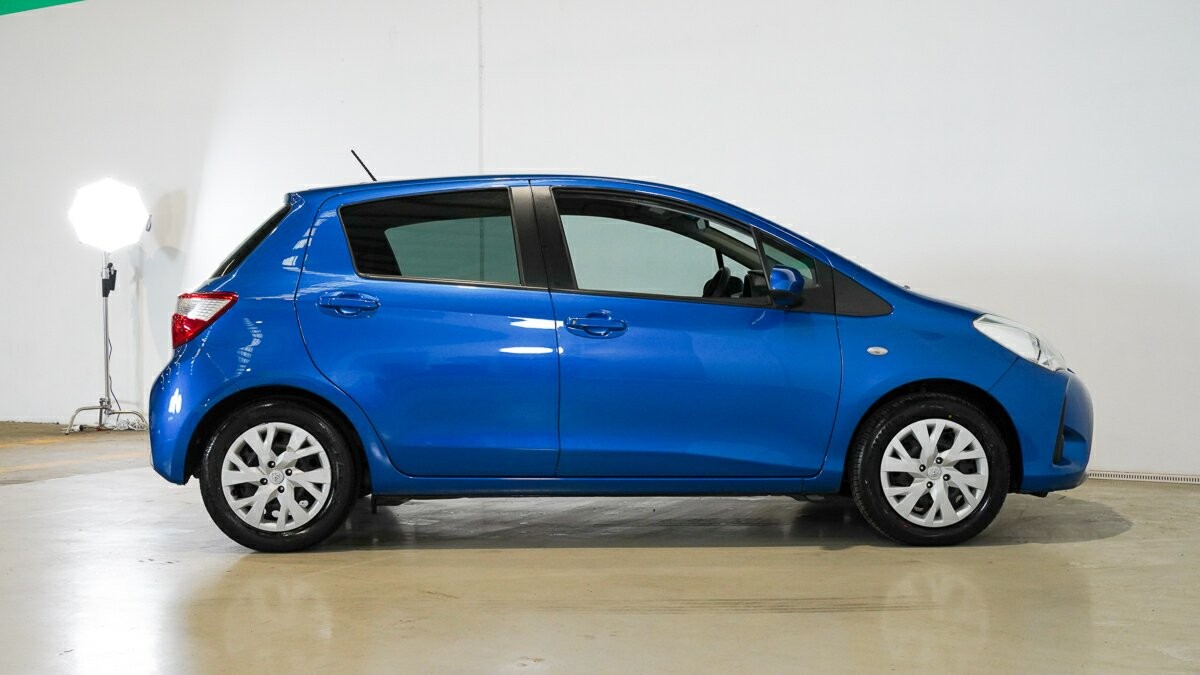 Toyota Yaris image 3