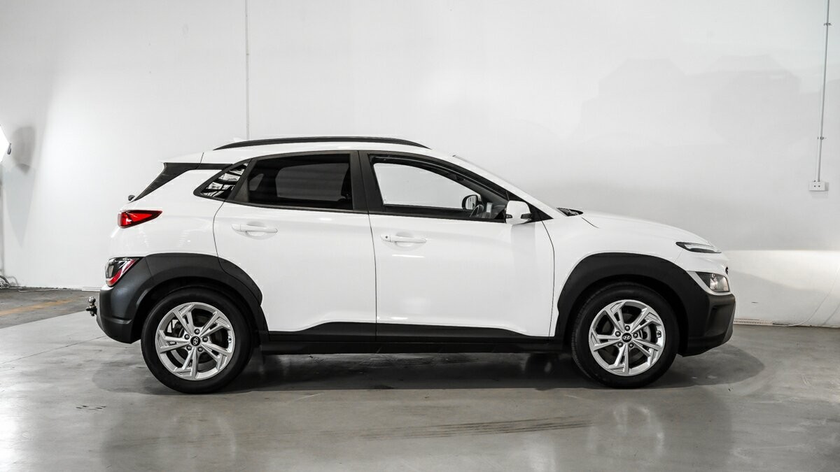 Hyundai Kona image 3
