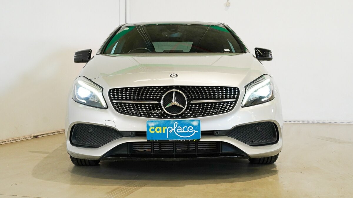 Mercedes Benz A-class image 2