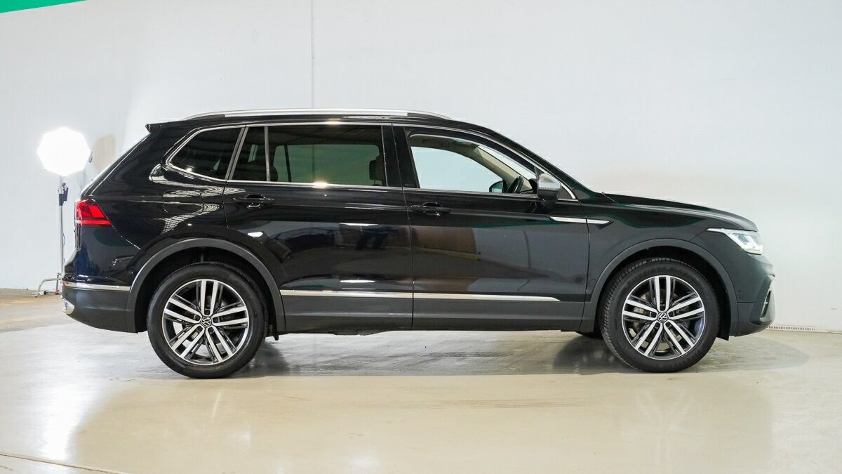 Volkswagen Tiguan image 3