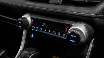 https://vehicle-cdn.autoleague.cloud/34110_1208815_30.jpg