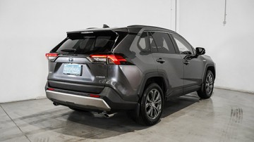 https://vehicle-cdn.autoleague.cloud/34110_1208815_8.jpg