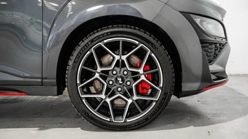 https://vehicle-cdn.autoleague.cloud/34110_1208818_25.jpg