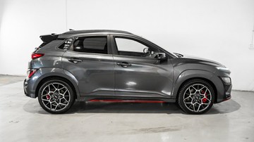 https://vehicle-cdn.autoleague.cloud/34110_1208818_3.jpg