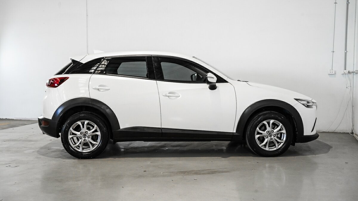 Mazda Cx-3 image 3