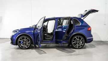 https://vehicle-cdn.autoleague.cloud/34110_1208826_16.jpg