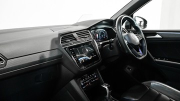 https://vehicle-cdn.autoleague.cloud/34110_1208826_17.jpg