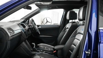https://vehicle-cdn.autoleague.cloud/34110_1208826_18.jpg