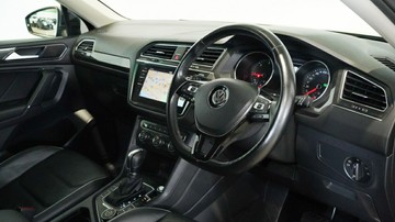 https://vehicle-cdn.autoleague.cloud/34110_1208829_5.jpg