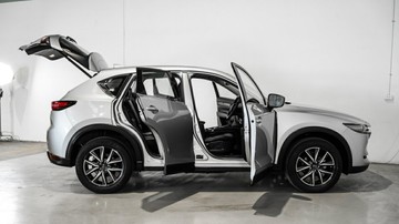 https://vehicle-cdn.autoleague.cloud/34110_1208831_4.jpg