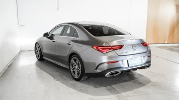 https://vehicle-cdn.autoleague.cloud/34110_1208832_12.jpg