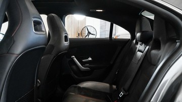 https://vehicle-cdn.autoleague.cloud/34110_1208832_18.jpg