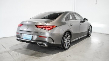 https://vehicle-cdn.autoleague.cloud/34110_1208832_8.jpg