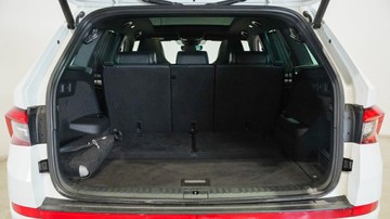 https://vehicle-cdn.autoleague.cloud/34110_1208833_12.jpg