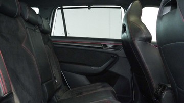 https://vehicle-cdn.autoleague.cloud/34110_1208833_7.jpg