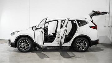 https://vehicle-cdn.autoleague.cloud/34110_1208846_16.jpg