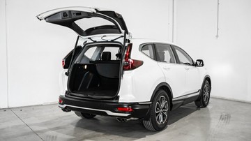 https://vehicle-cdn.autoleague.cloud/34110_1208846_9.jpg