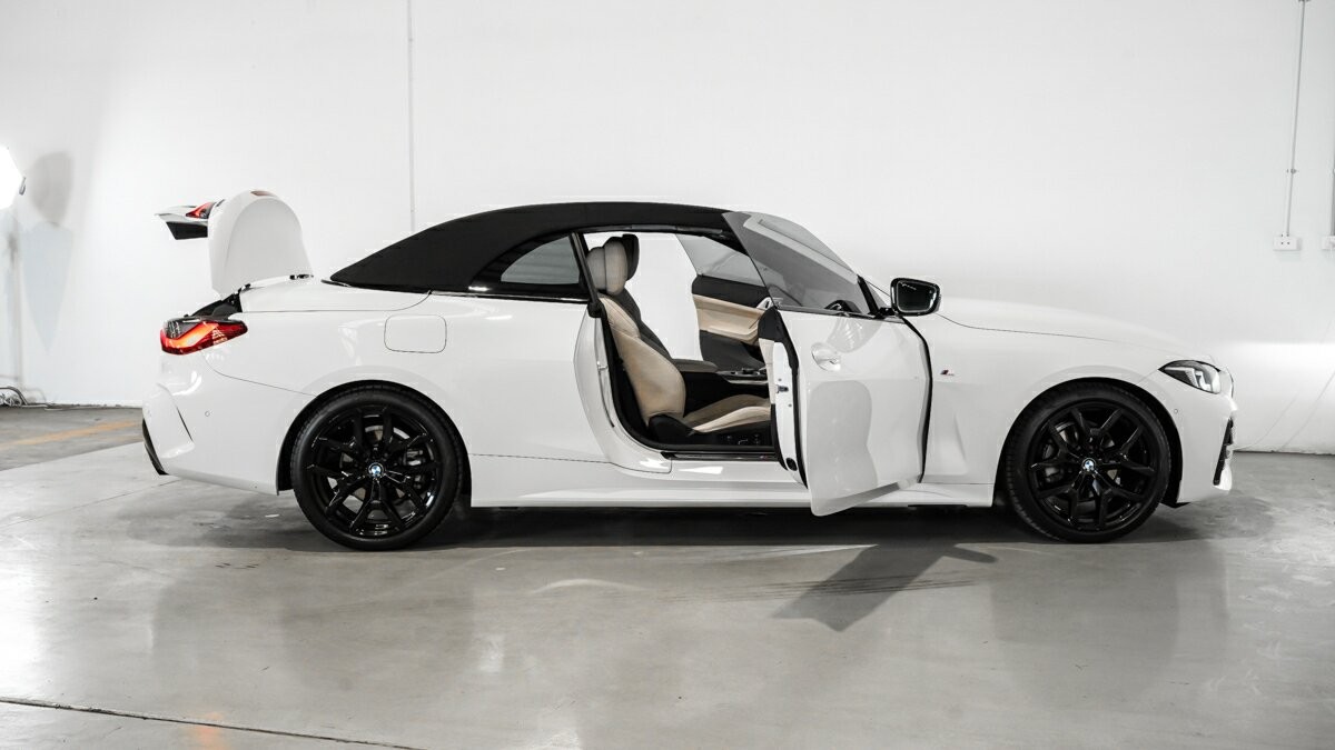 BMW 4 Series image 4