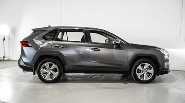 https://vehicle-cdn.autoleague.cloud/34110_1208859_3.jpg