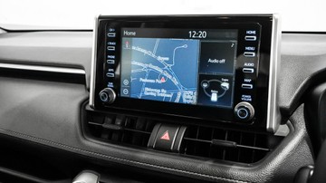 https://vehicle-cdn.autoleague.cloud/34110_1208859_30.jpg