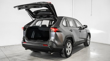 https://vehicle-cdn.autoleague.cloud/34110_1208859_9.jpg