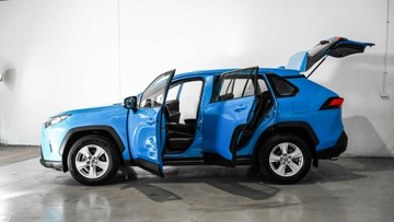 https://vehicle-cdn.autoleague.cloud/34110_1208860_16.jpg