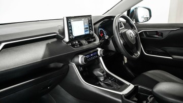 https://vehicle-cdn.autoleague.cloud/34110_1208860_20.jpg