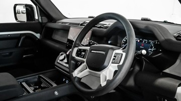 https://vehicle-cdn.autoleague.cloud/34110_1208862_5.jpg