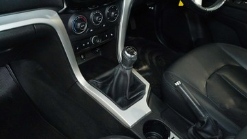 https://vehicle-cdn.autoleague.cloud/34110_1208870_23.jpg
